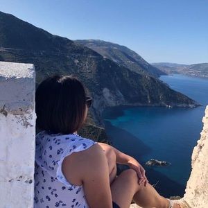 Meet your Posher, Christina